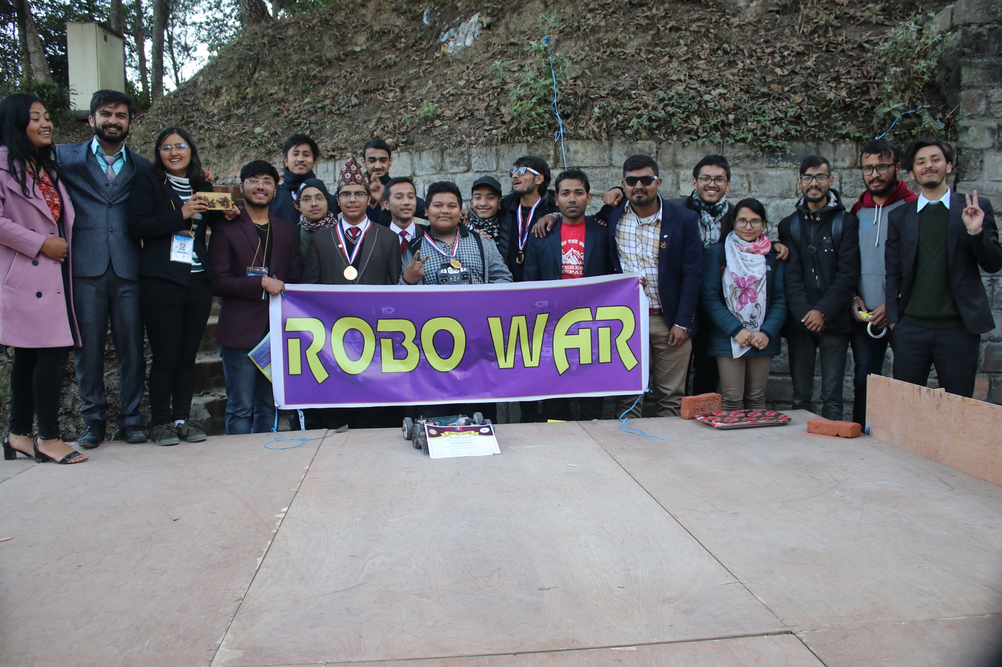 1st ever robo war 